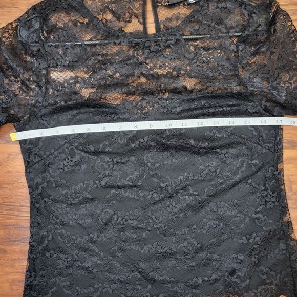 Little Mistress London Carnation black lace flute bell sleeve top size 2 - Picture 9 of 10